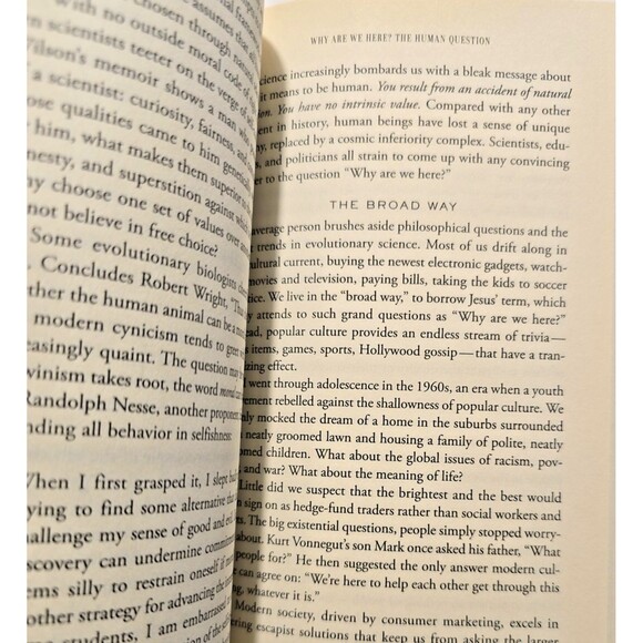 Vanishing Grace: What Ever Happened to the Good News? by Yancey, Philip - Picture 7 of 11